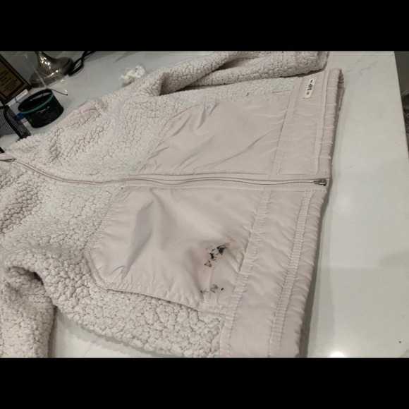 Warm, soft and cozy jacket . One spot on pocket . - Picture 6 of 16